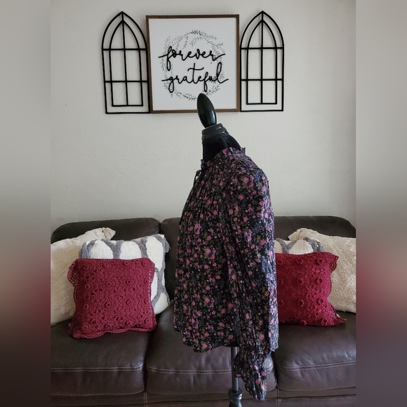 Free People Floral Meant To Be Blouse In Black Combo Size S Boho Chic Classic - Picture 9 of 16